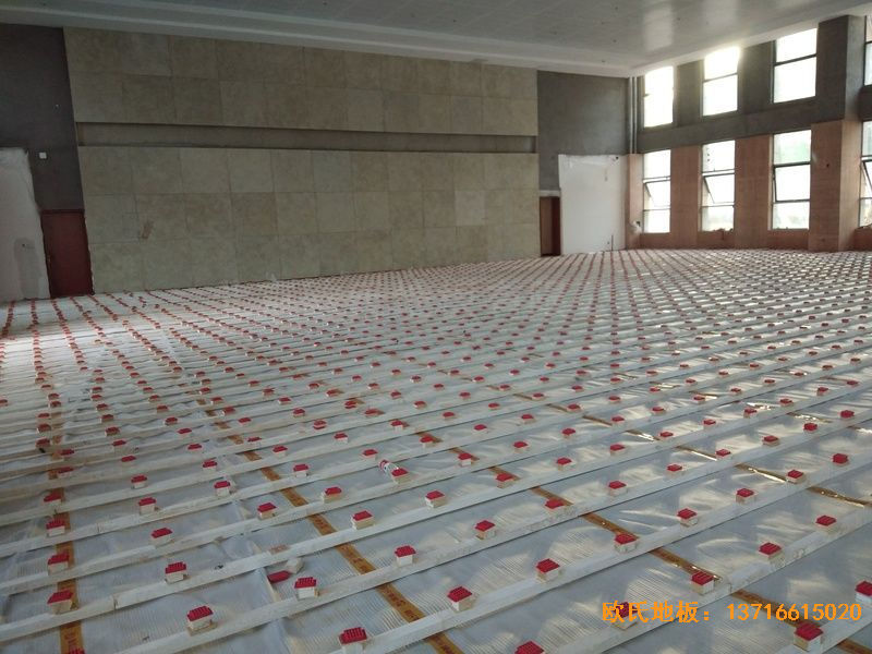 遵義仁懷市茅臺文體中心體育木地板施工案例