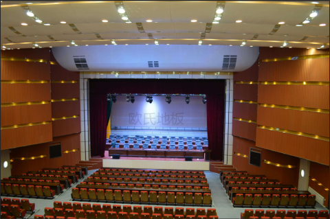 專業(yè)舞臺(tái)木地板的特性有哪些