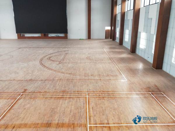 松木體育場地木地板保養知識