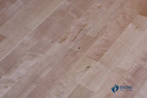 尋求運動體育地板品牌哪個好