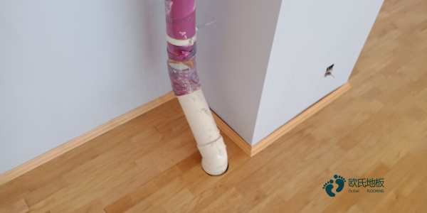 松木體育場地板環(huán)保嗎