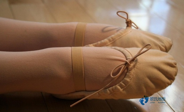 籃球場地地板較低價格