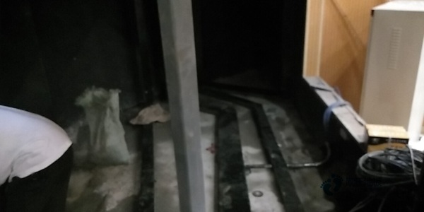 松木體育場地板安裝公司