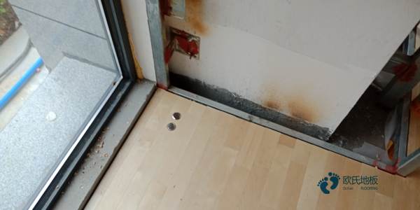 楓木運動體育地板維護(hù)保養(yǎng)