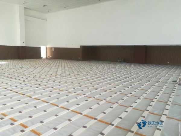 那有運動場木地板廠家報價