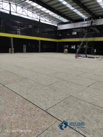 那有籃球場(chǎng)館地板品牌哪個(gè)好