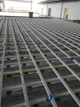 學校籃球場地地板檢測