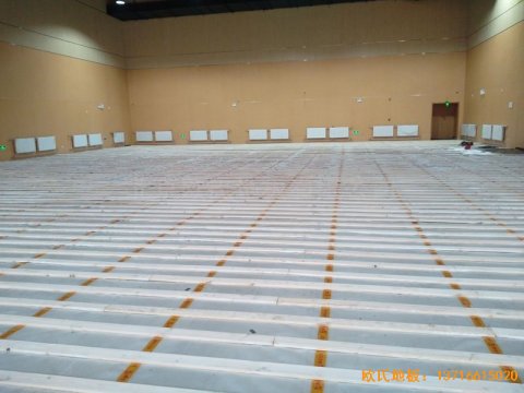 山東青島市李滄區佛耳崖小學運動地板安裝案例