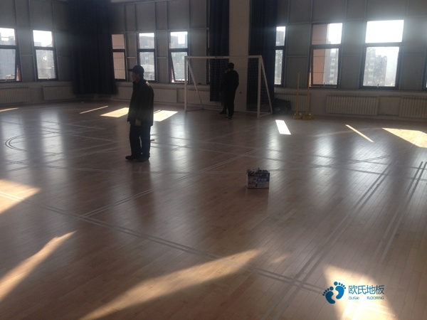 哪有體育籃球木地板價錢