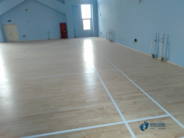 批發(fā)體育籃球木地板多少錢一平方米