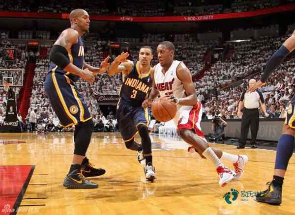 哪里有體育籃球木地板平米價