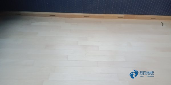 那有體育籃球木地板價格便宜