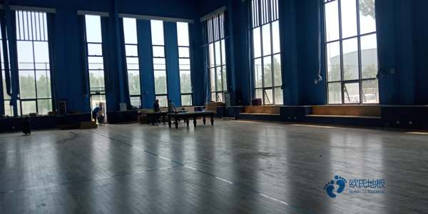 哪有籃球木地板造價