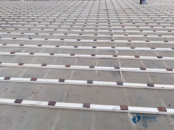 哪里有體育籃球木地板報價表