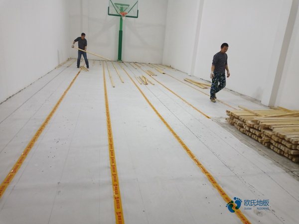 體育場館木地板保養(yǎng)2