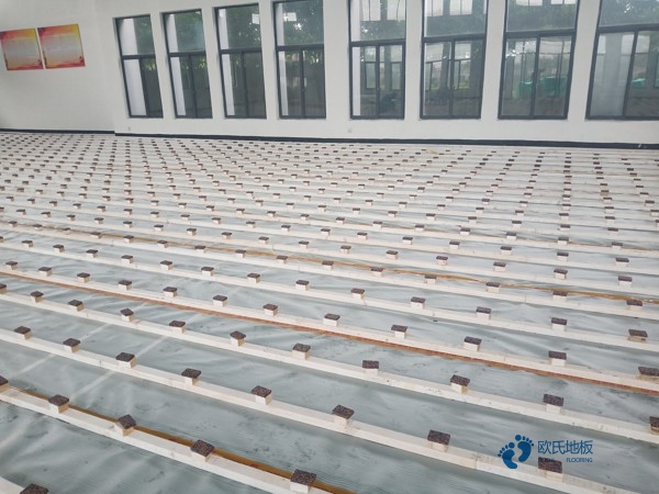 體育場館木地板施工價(jià)格2