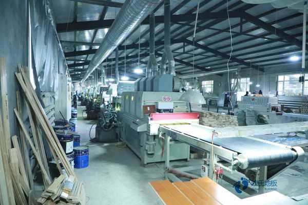 去哪買籃球木地板多少錢能下來