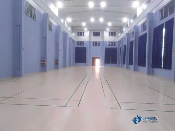 購買體育籃球木地板價錢