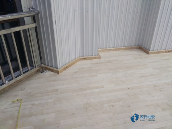 那有運動木地板防火嗎