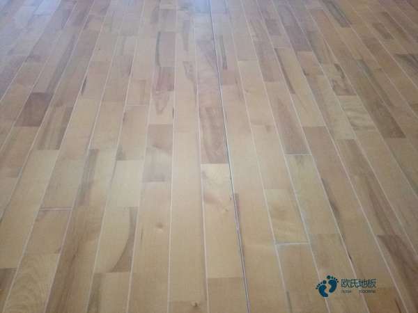 22mm厚體育場館地板行業品牌2