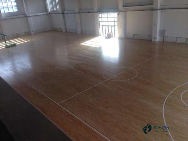 那有體育運動木地板規(guī)格