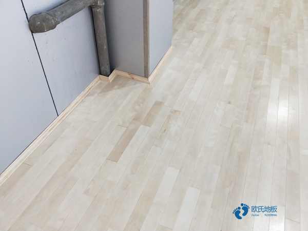 運(yùn)動(dòng)木地板價(jià)格便宜2