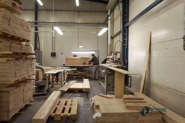 小學籃球體育木地板施工2