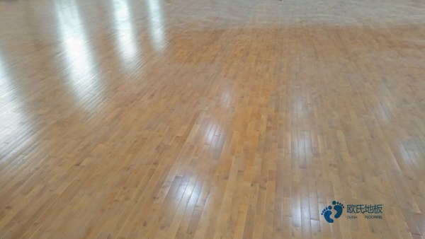 定制運(yùn)動(dòng)型木地板品牌有哪些3